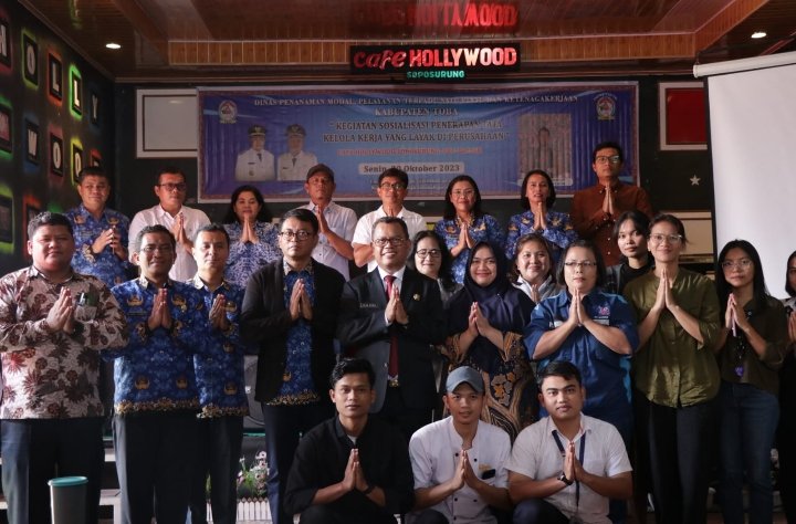 Sosialisasi Hubungan Industrial Digelar di Toba