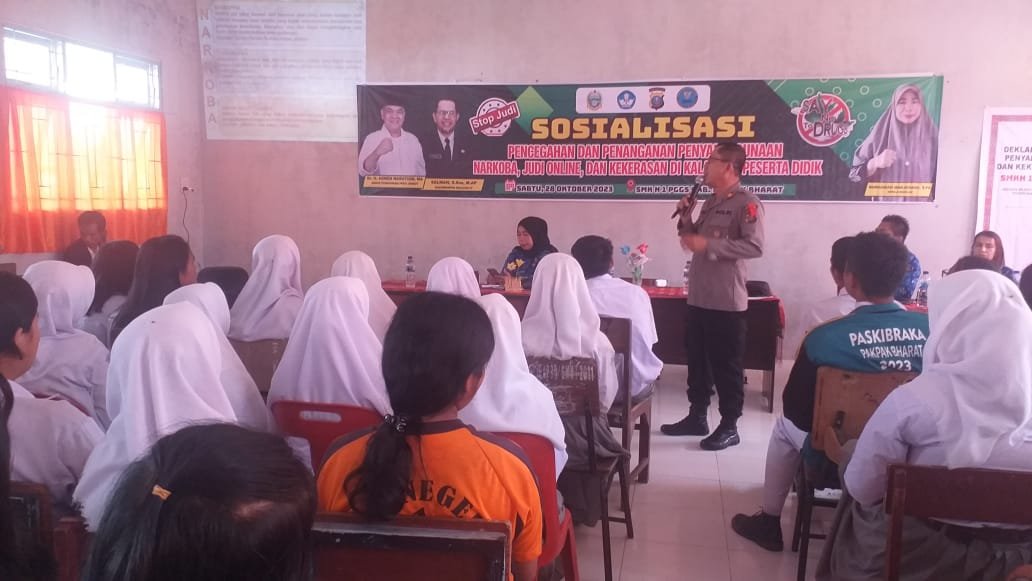 Kapolsek Salak Hadiri Sosialisasi Terkait Bahaya Narkoba, Judi Online dan Kekerasan di Kalangan Pelajar