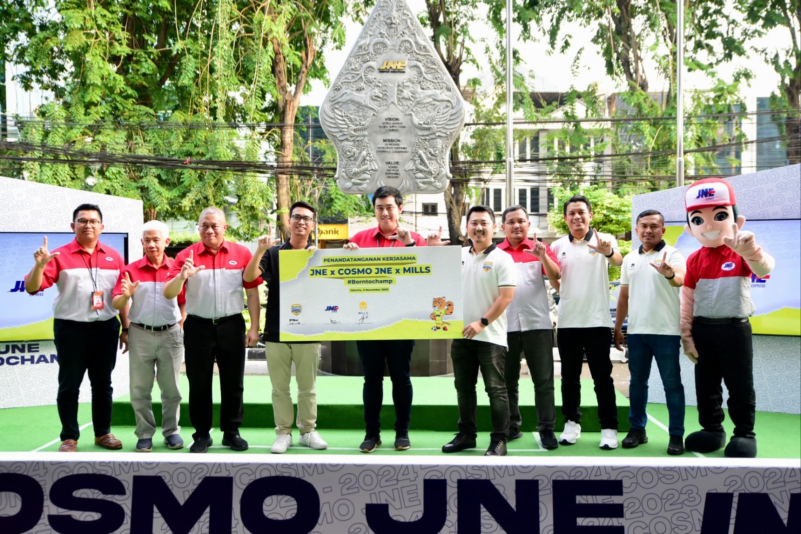 COSMO JNE FC Siap Raih Prestasi Terbaik di Liga Futsal Profesional Indonesia 2023/2024