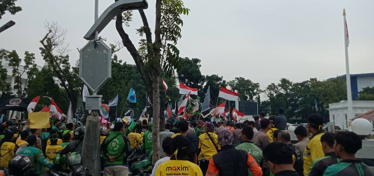 Ribuan Driver Ojol di Sumut Lakukan Aksi Damai, Perjuangkan Tarif Layak