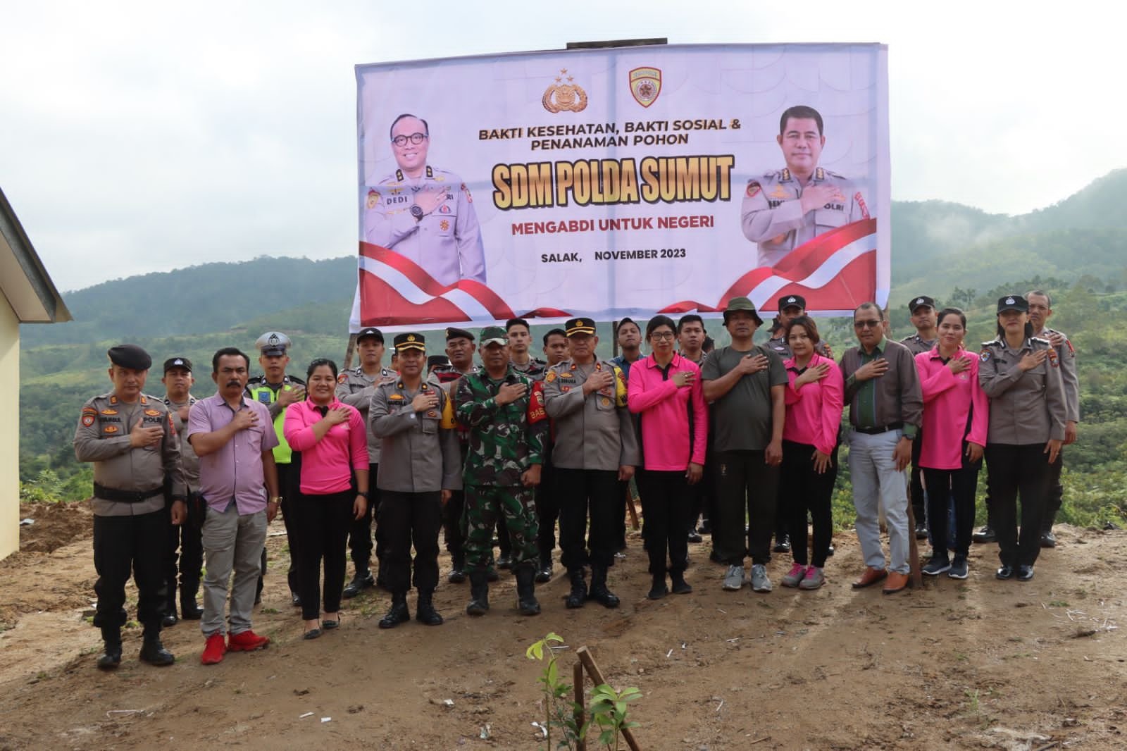 Polres Pakpak Bharat Gelar Bakes, Baksos dan Penanam Pohon dengan Thema SDM Polri Mengabdi Untuk Negri