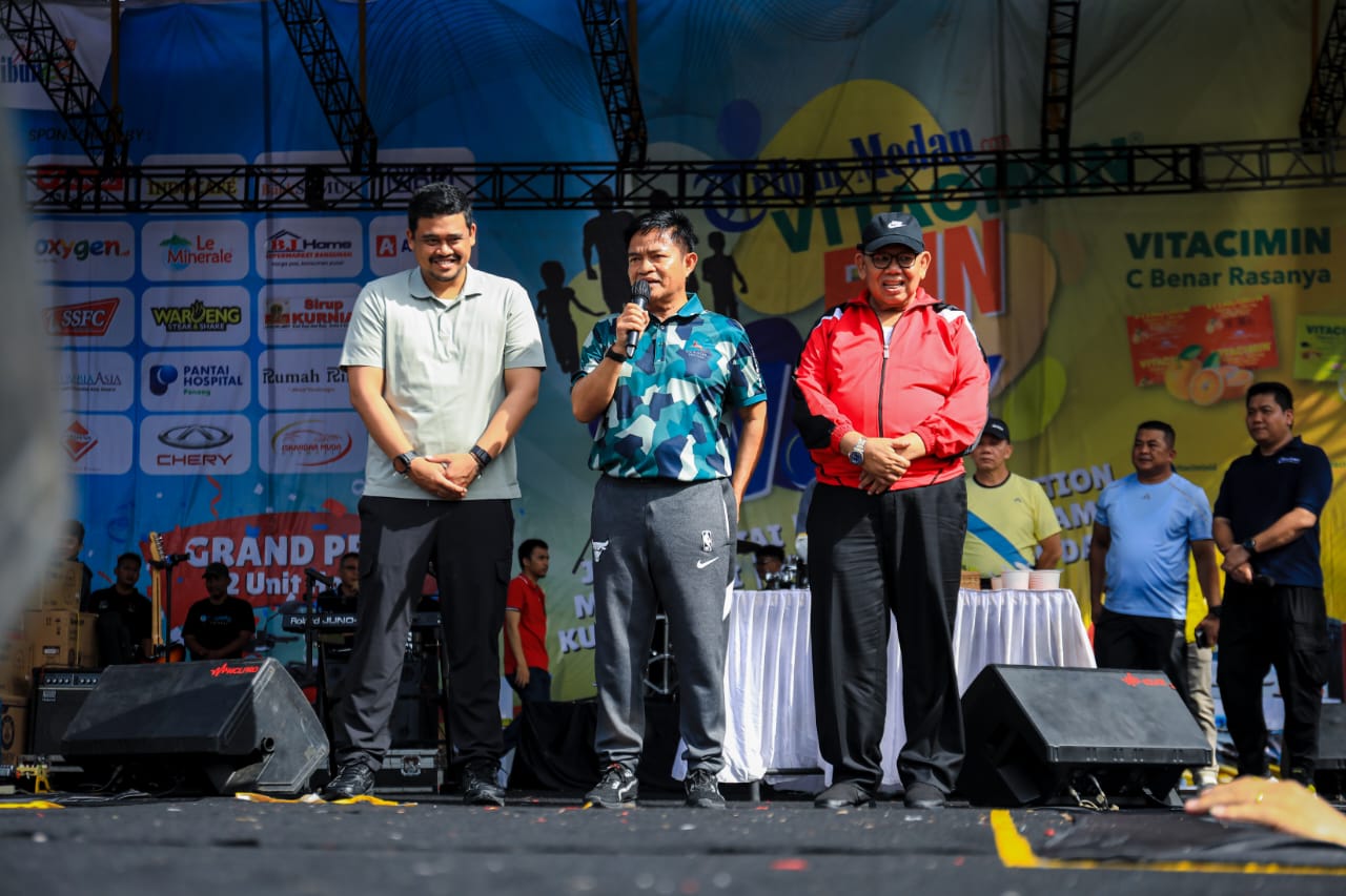 Sumbang 5 Sepeda, Bobby Nasution Tarik kupon Undian Acara Fun Walk