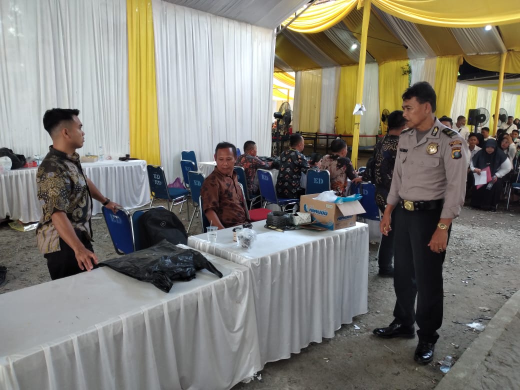 Polsek Percut Sei Tuan Amankan Seleksi Calon ASN di Kampus Universitas Amir Hamzah