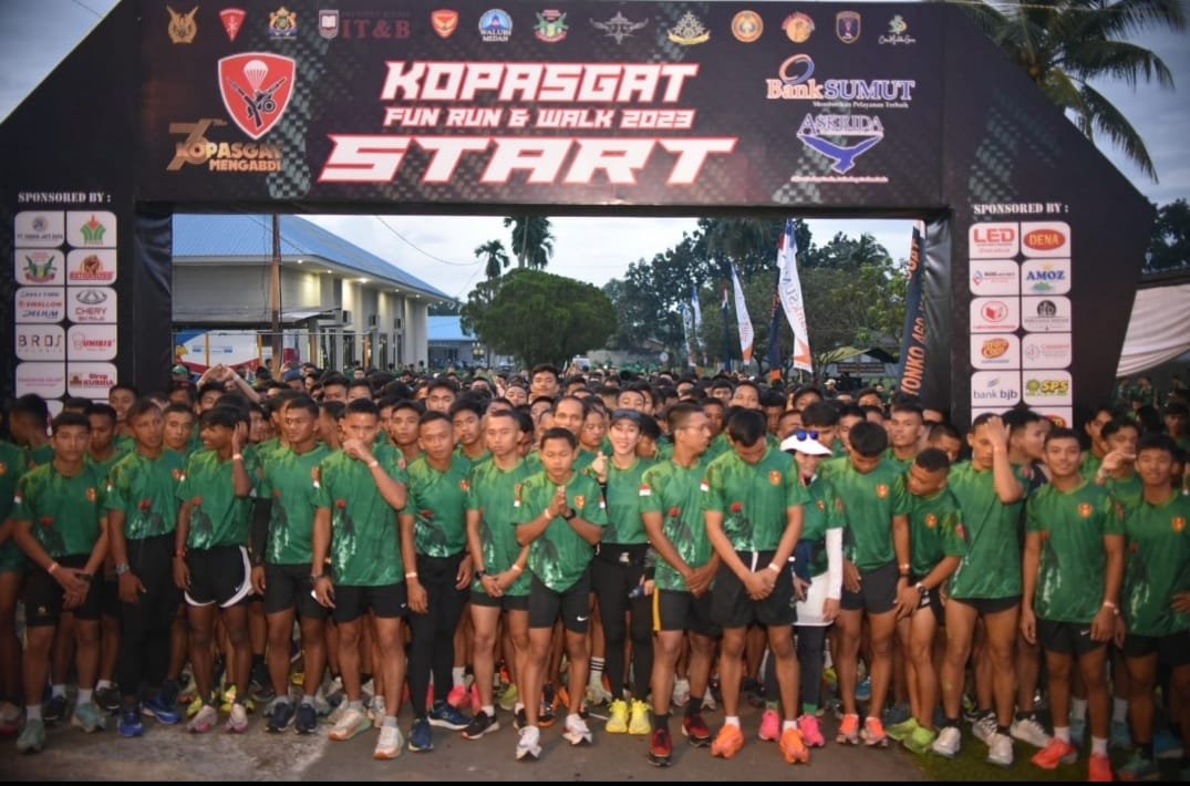 HUT Kopasgat Ke 76 Diikuti 2000 Peserta Banderan Fun Run - Walk 2023, Letkol Roni : Kemanunggalan TNI - Masyarakat Melalui Komunukasi dan Silaturahmi