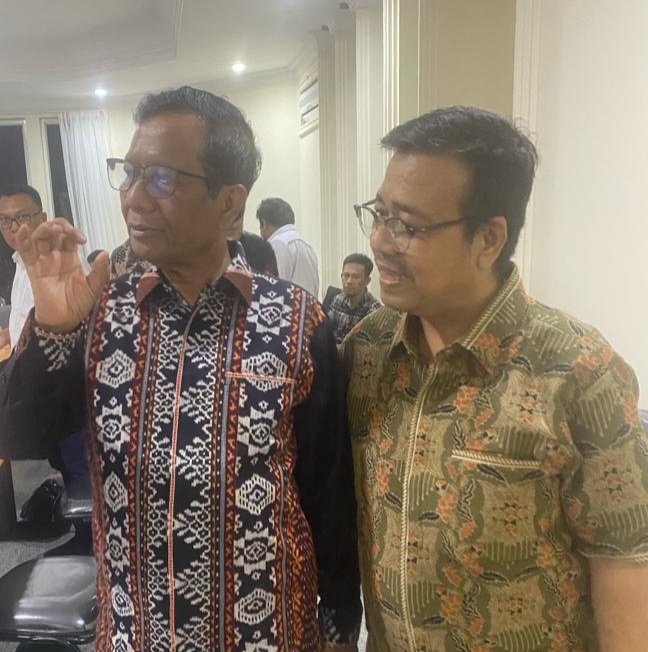 Prof Dr M Manulang YakinÂ  Pasangan Ganjar -Mahfud MD Bawa Indonesia Lebih Unggul