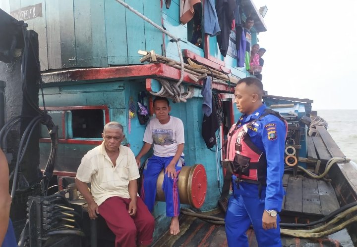 Personil Sat Polairud Polres Asahan Laksanakan Patroli Dialogis