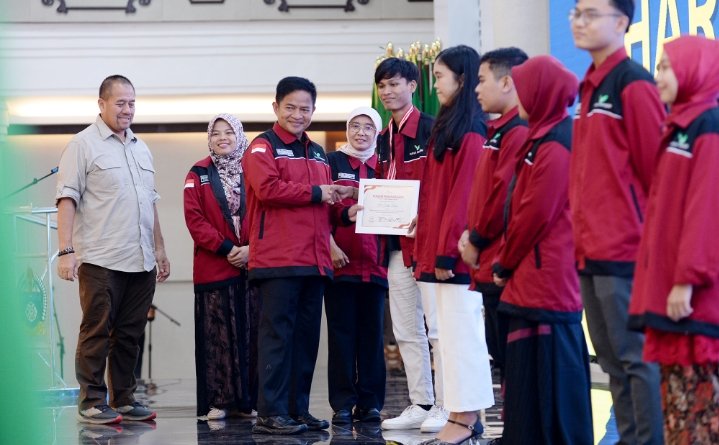 Motivasi Ratusan Relawan Gerakan Sumut Mengajar,  Pj Gubernur Sumut Bangga Generasi Muda Tingkatkan Literasi Rakyat