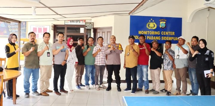 AKBP Dudung Setyawan Coffee Morning bersama Insan Pers Padangsidimpuan, Ini Pesan Pentingnya