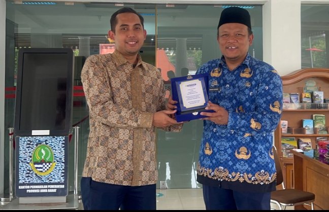 SMP Islam Al-Azhar Syifa Budi Jakarta Kunjungi Anjungan Pemerintah Jawa Barat di TMII, Terapkan Kurikulum Merdeka