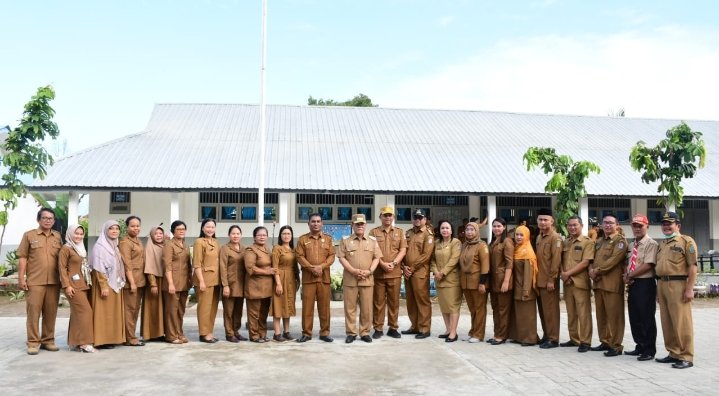 Plt Bupati Tanamkan Nilai-Nilai Kepahlawanan pada Siswa SMAN 1 Galang