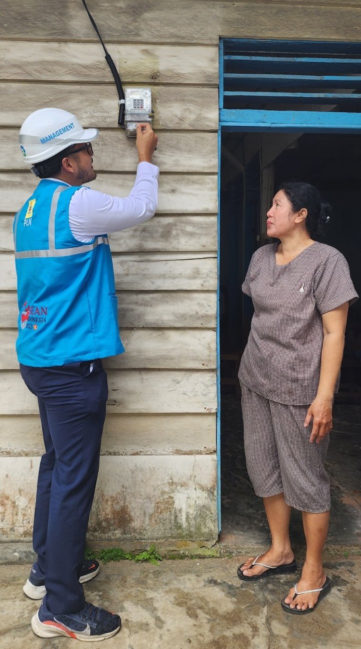 Komitmen Terangi Negeri, PLN Hadirkan Listrik 24 Jam Lewat Dana PMN