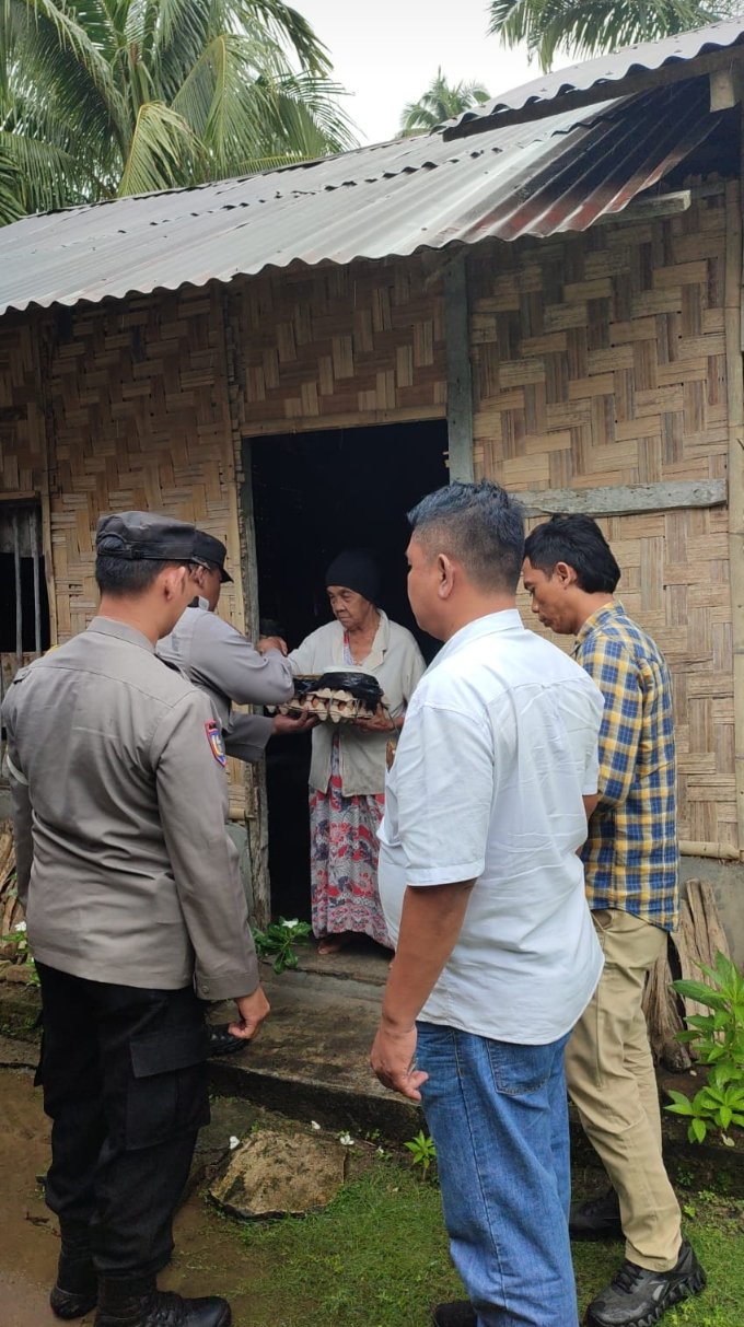 Laksanakan Program Kapolres Asahan, Personel Polsek Prapat Janji Kunjungi Rumah Saerah
