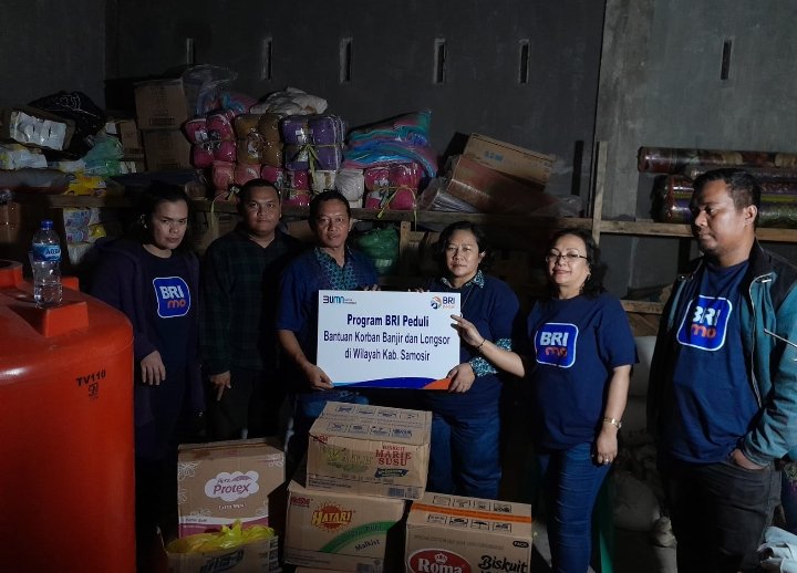 BRI Kanca Balige Bantu Korban Bencana Banjir dan Longsor di Samosir