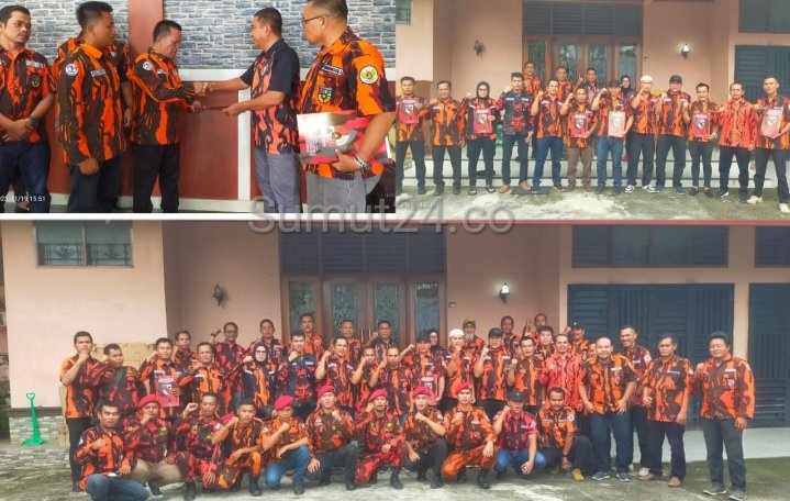 Ketua MPC serahkan SK ke PAC se Kota Padangsidimpuan,Fahdriansyah Siregar : Lakukan Pembinaan sampai akar Rumput dan Menangkan Kader di Pemilu 2024