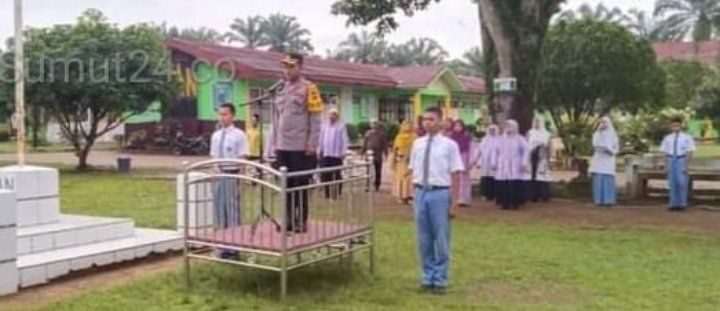 Waka Polres Pimpin Apel Dalam Rangka Polisi Go To School Man 1 Palas, Kompol Sugianto : Tingkatkan Disiplin dan Jauhi Narkoba