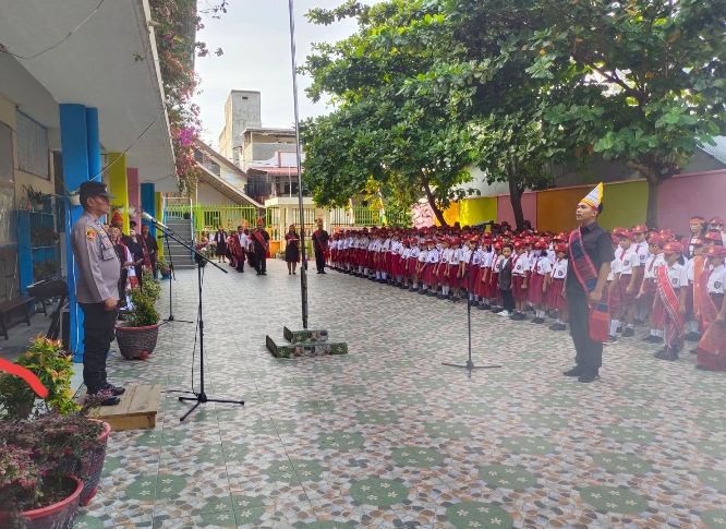 Memperingati Hari Guru Nasional ke-78, Kanit Binmas Menjadi Inspektur Upacara