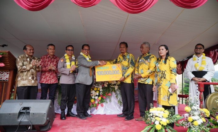 Sekda Pakpak Bharat HadiriÂ  Pengukuhan Pengurus LP3KD Gereja Katolik Salak
