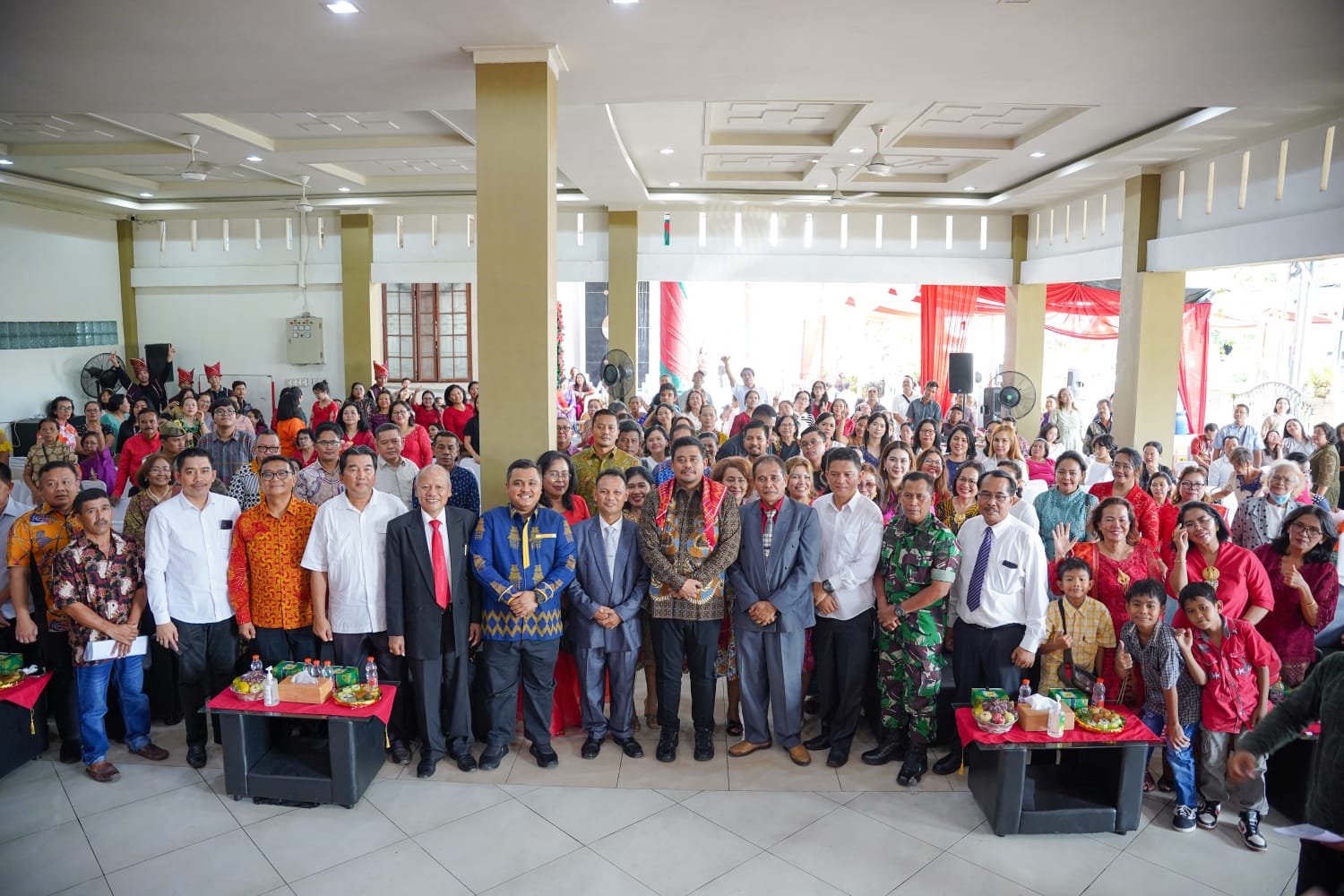 Pesan Bobby Nasution di Safari Natal, Jangan Sampai Terpecah Belah, Jaga Terus Kerukunan