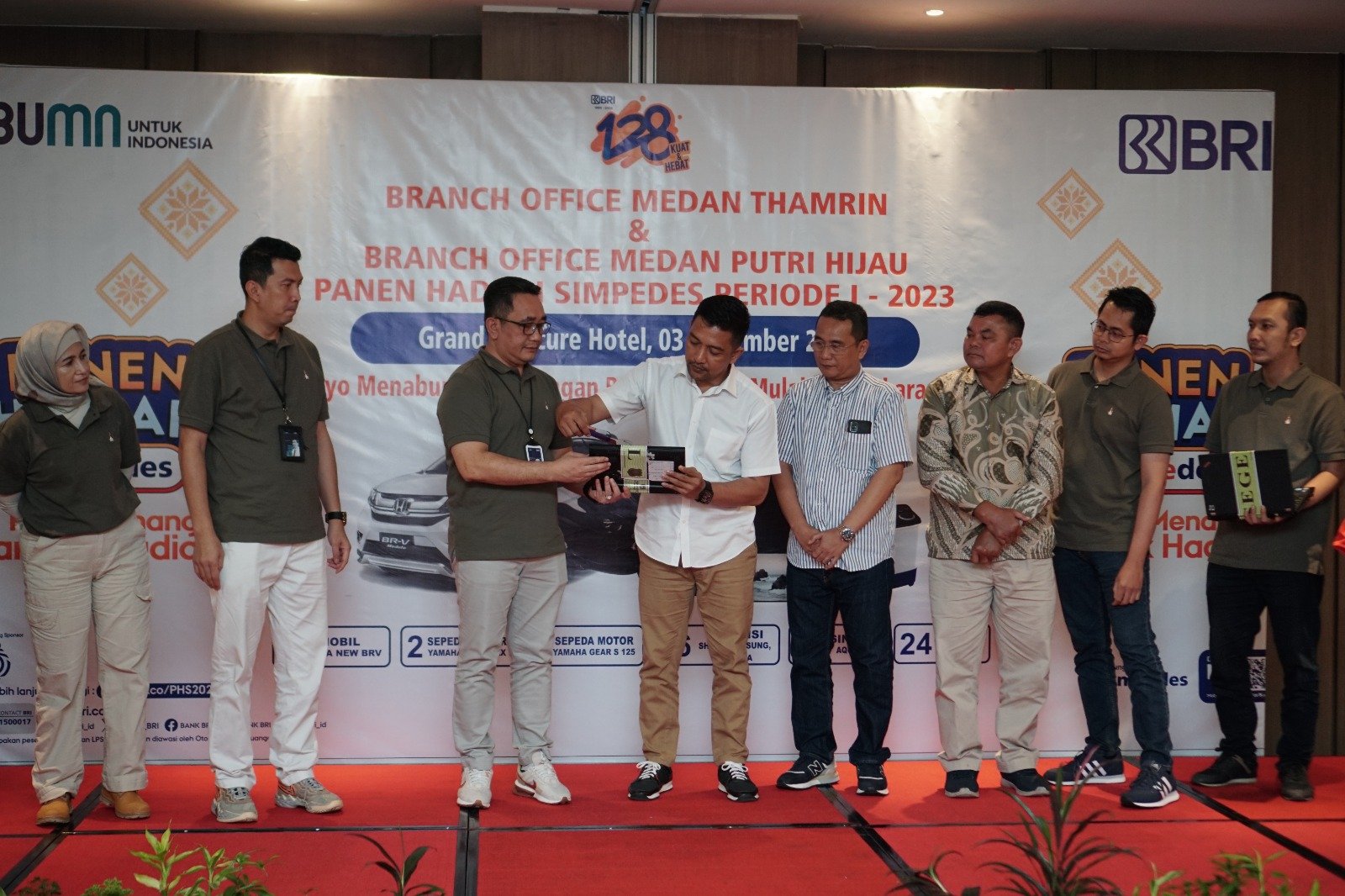 BRI BO Medan Putri Hijau Kembali Gelar Panen Hadiah Simpedes Semester 1
