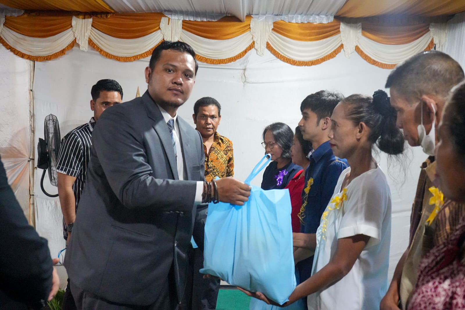 Panitia Natal Oikumene Pemko Medan Aksi Sosial ke Panti-panti Asuhan