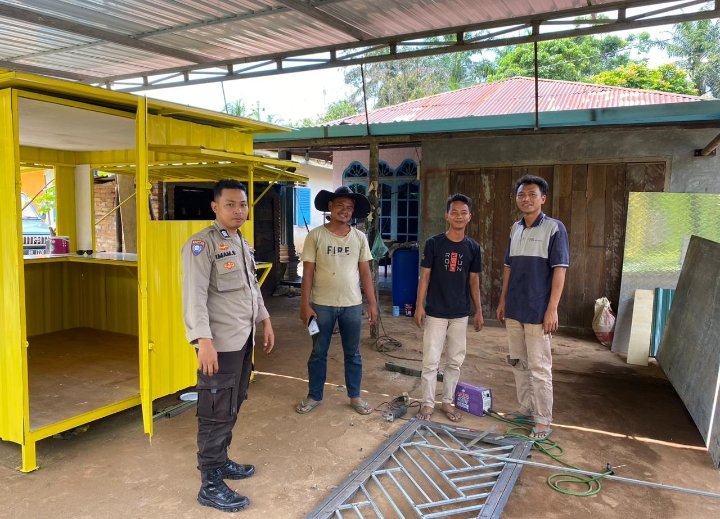 Bhabinkamtibmas Polsek Bandar Pulau Ajak Masyarakat Jaga Silahtuhrahmi Jelang Pemilu