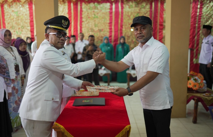 Serah Terima Jabatan Camat Pantai Cermin dan Pelantikan Ketua TP-PKK Kec. Pantai Cermin