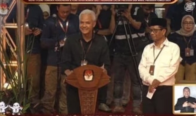 Debat Capres, Ganjar Pranowo: Siap Perbaiki Seluruh Fasilitas Publik Mulai Kesehatan hingga Pendidikan