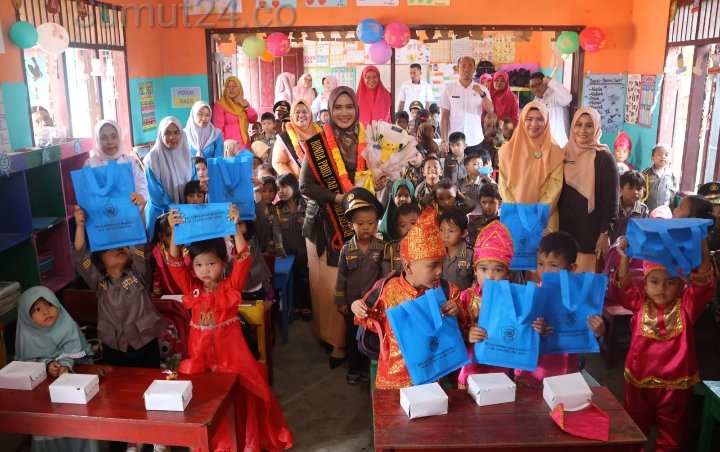 Bunda PAUD Tapsel Ajak Masyarakat Untuk Tingkatkan Kesadaran Akan Pentingnya Mengkonsumsi Ikan
