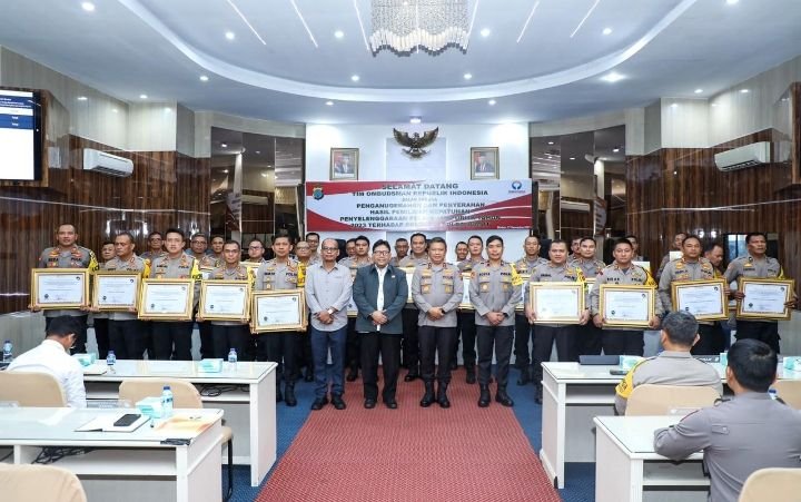 Ombudsman RI Serahkan Hasil Penilaian Pelayanan Publik di Tingkat Polres