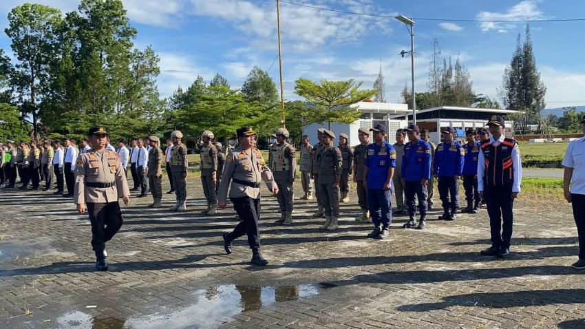 .Polres Pakpak Bharat Gelar Pasukan Pengaman Natal dan Tahun Baru 2023