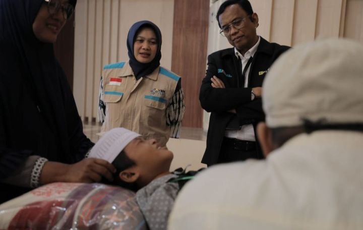 Yayasan Baitul Maal PLN UID Sumatera Utara Gelar Khitanan Massal