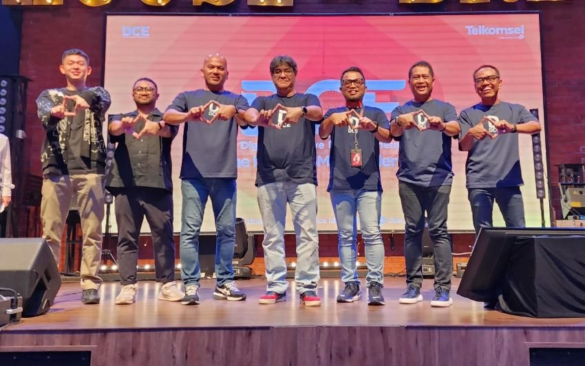 Roadshow DCE Hadir di Kota Medan Telkomsel Terus Akselerasikan Transformasi Digital UKM sebagai Komitmen Implementasi Prinsip ESG