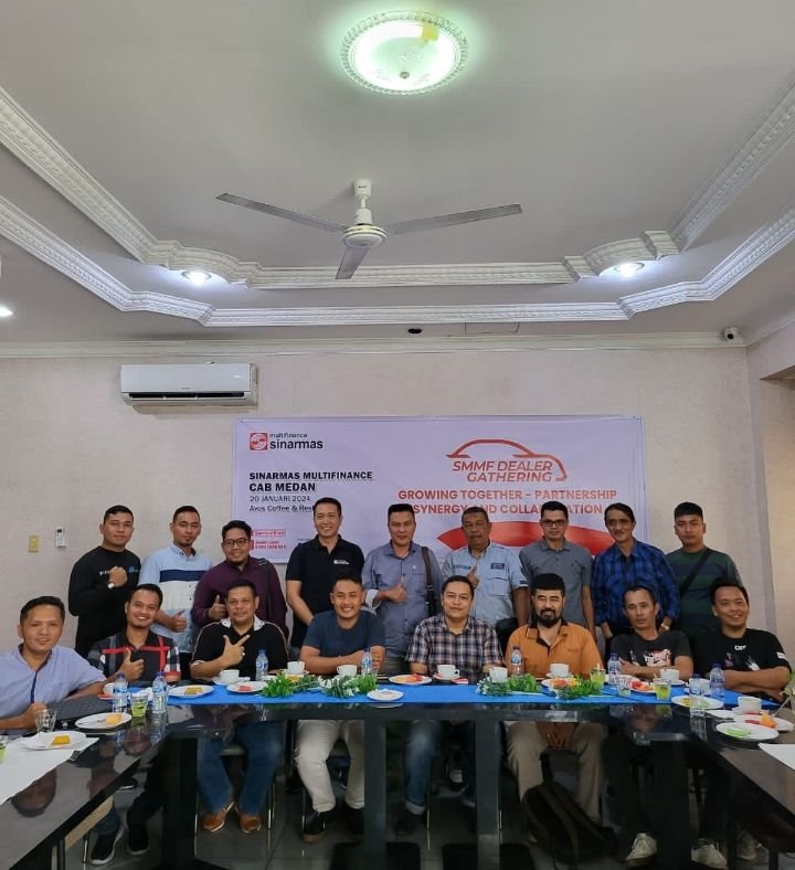 Sinarmas Multifinance Gathering Bersama Rekanan Showroom Mobil Bekas