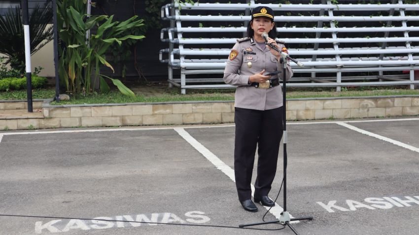 Kabag SDM Polrestabes Medan Pimpin Apel Kepada Polwan Jajaran
