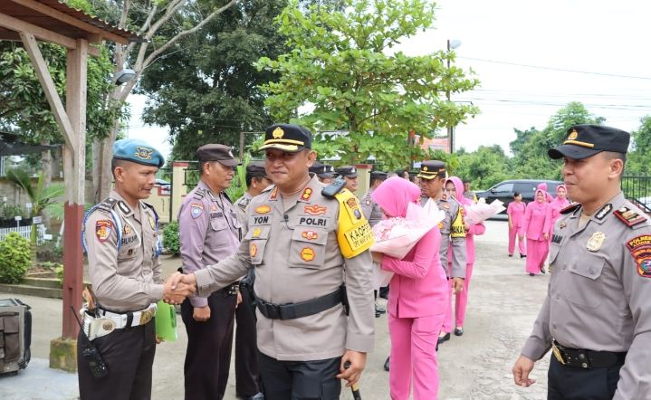 Datang ke Polsek, Kapolres Tanjung Balai Tekankan Hubungan Harmonisasi