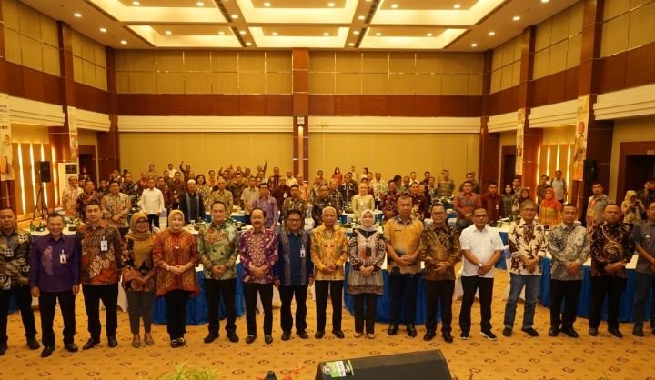 Bupati Hadir Pertemuan PT. Bank Sumut Dengan Seluruh Para Pemegang Saham