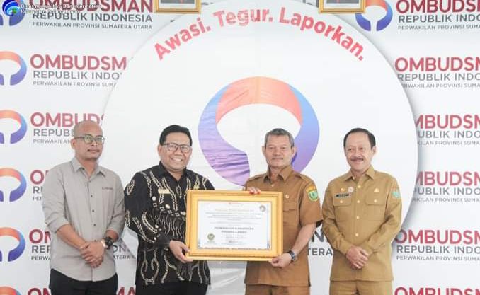 Palas Terima Penghargaan Pelayanan Publik Terbaik Dari Ombudsman RI