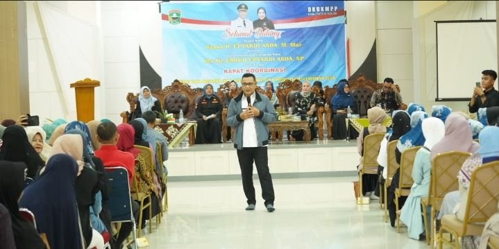 Rapat Koordinasi Tematik Motivasi Usaha Bagi UMKM, IKM, Pengurus Koperasi dan Pengelola Pasar se-Kabupaten Solok