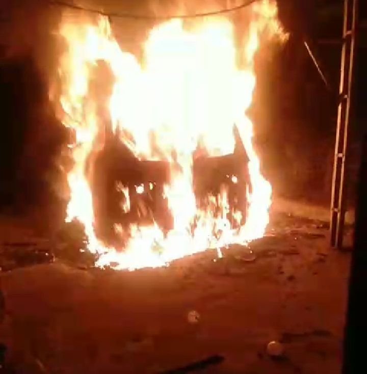 Kartel Narkoba Oyok Bakar Mobil Wartawan, Seorang Balita Luka