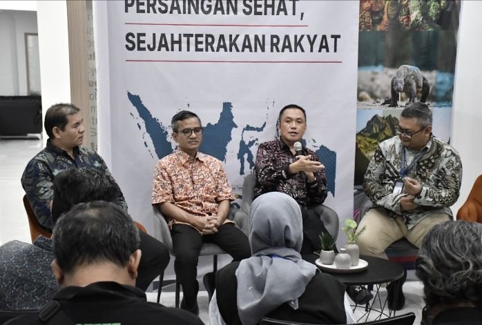 Ketua KPPU Sampaikan Prioritasnya Disektor Migas dan Platform Digital Program 100 Hari Kerja ke Media