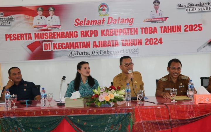 Bupati Toba Berharap Ajibata Berkembang Menjadi Daerah Pariwisata