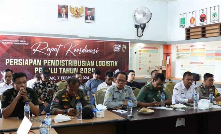 Sekda Pakpak Bharat Hadiri Rapat Koordinasi Dengan KPU