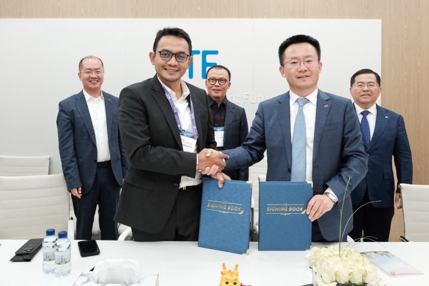 Telkomsel dan ZTE Perkuat Kolaborasi Strategis di MWC 2024 Barcelona