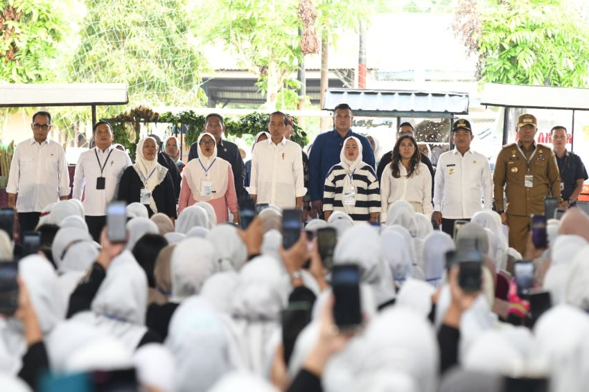 Presiden RI Joko Widodo Puji Produk UKM Sumut Punya Kemasan Bagus, Pj Gubernur Sumut Terus Berupaya Tingkatkan Kualitas UMKM