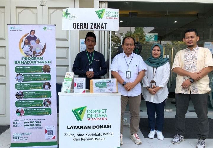 Dukung Gerakan ZISWAF, BSI KCP Medan Kampung Baru Hadirkan Gerai Zakat di Bulan Ramadan