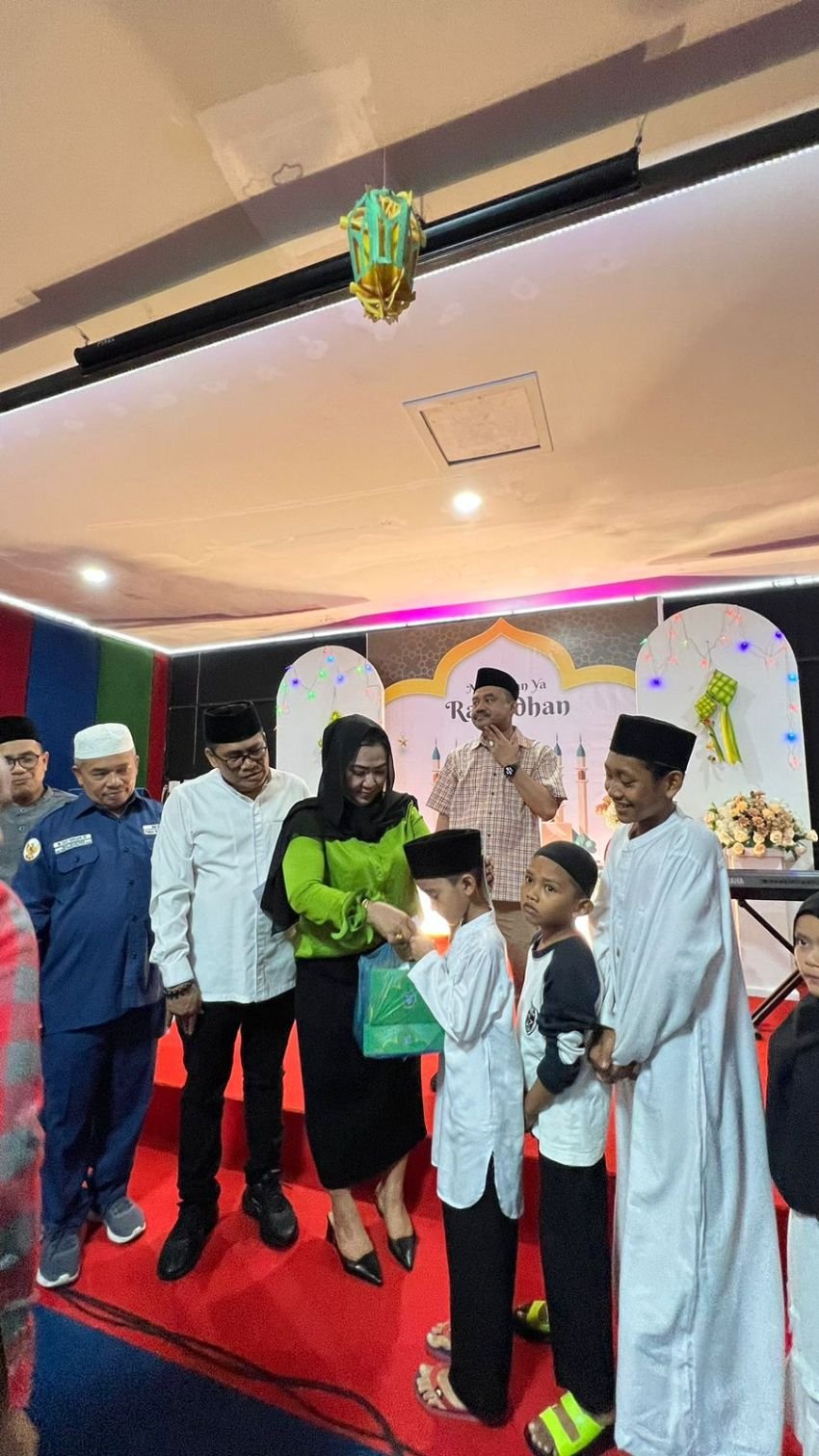 Peringati HUT ke 12, Harian SUMUT24 Buka Puasa Bersama Anak Yatim