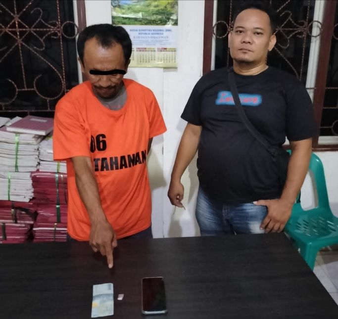 Tim Jaguar Polsek Raya Kahean Beraksi, Ringkus Pelaku Narkoba di Tempat Ngopi Favorit