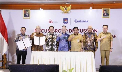 OJK Bersama Kemendagri Kolaborasi Perkuat Bank Pembangunan Daerah
