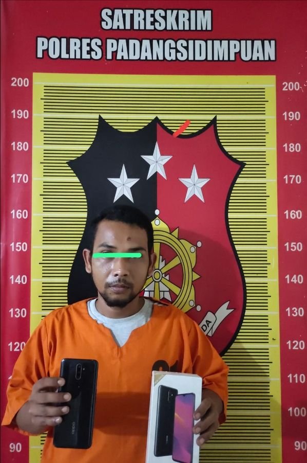 Sat Reskrim Polres Padangsidimpuan Tangkap Seorang Tersangka Pencuri Handphone di Mesjid Purba
