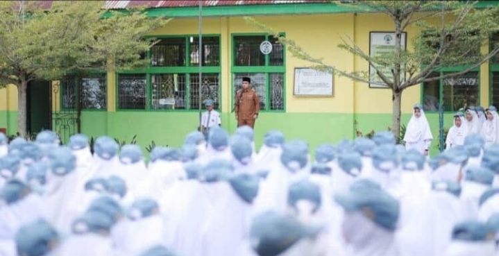 Para Pelajar Merupakan Penerus Estafet Kepemimpinan di Masa Mendatang